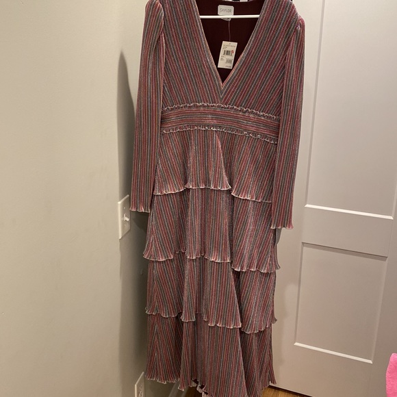 SAYLOR Alison Dress in Metallic Rainbow. - Picture 4 of 7